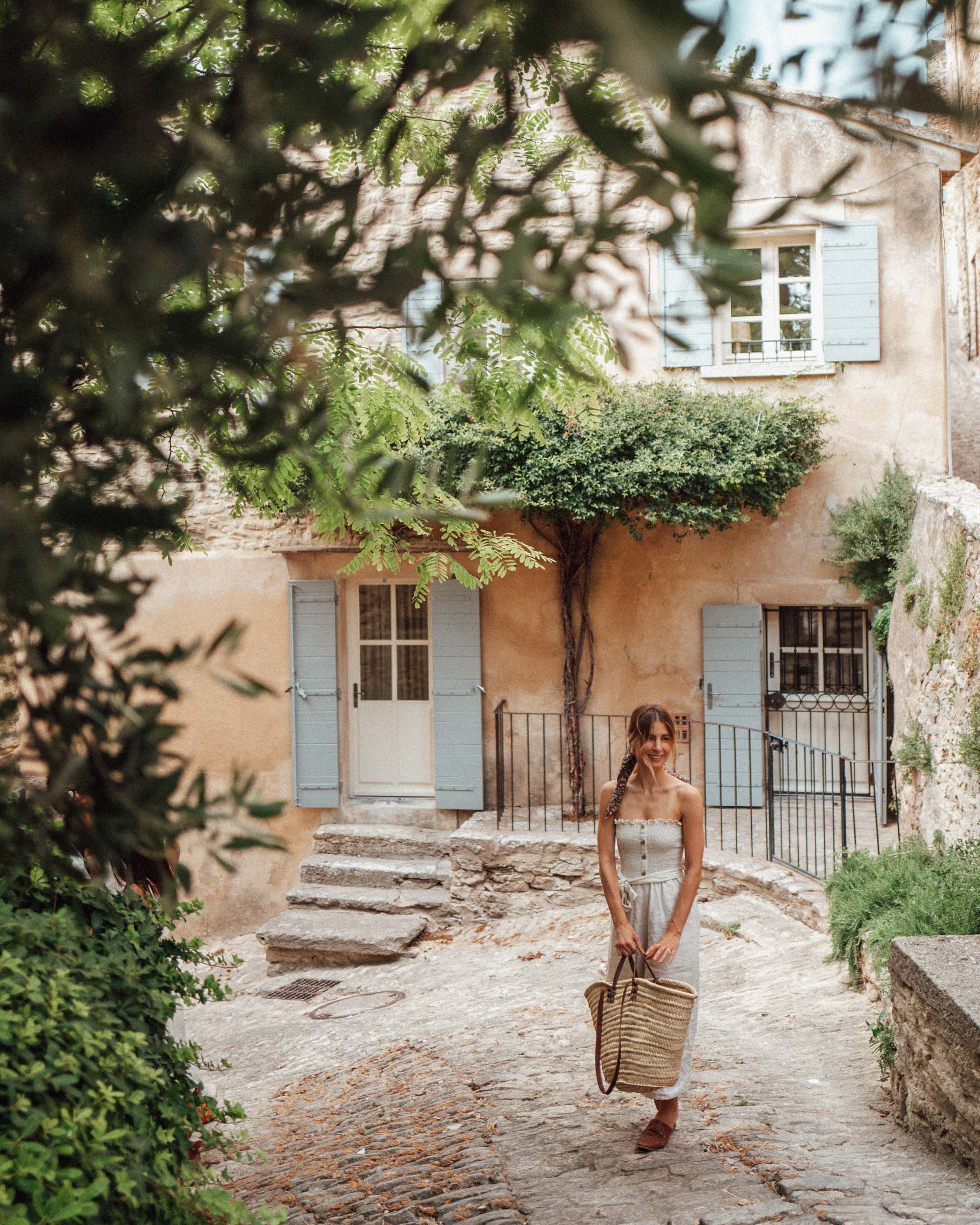 Gordes hilltop town in Luberon, Provence, South of France